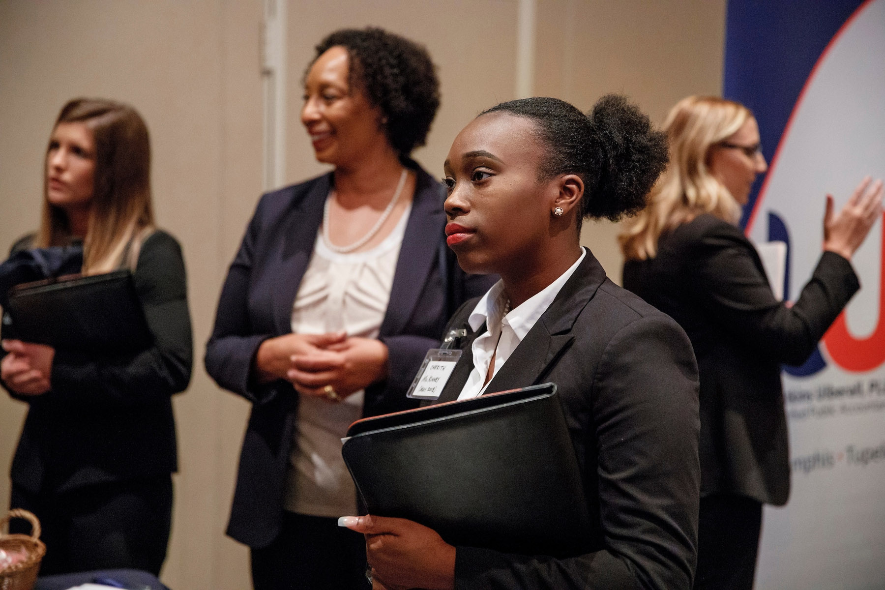Image 08302017_BusinessMeetTheFirms111.jpg